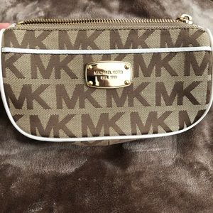 Michael Kors accessory/makeup bag